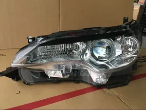 Toyota Fortuner (2016–2020) Headlights Halogen