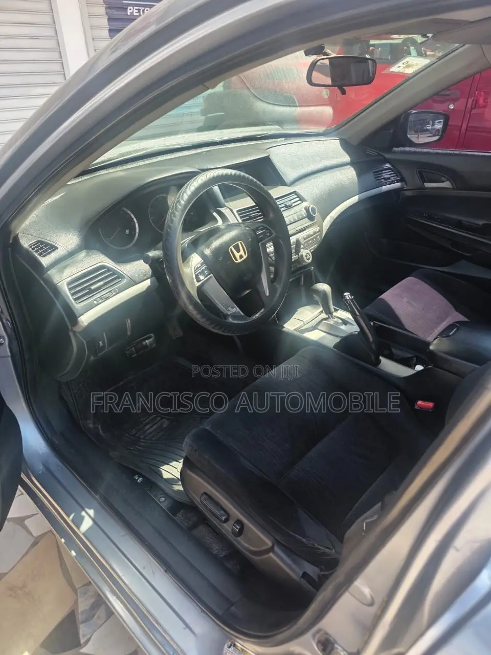 Honda Accord Sedan LX-P 2012 Silver