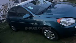 Hyundai Accent GLS 2010
