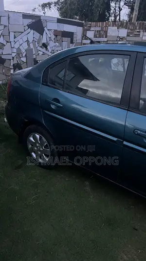 Hyundai Accent GLS 2010