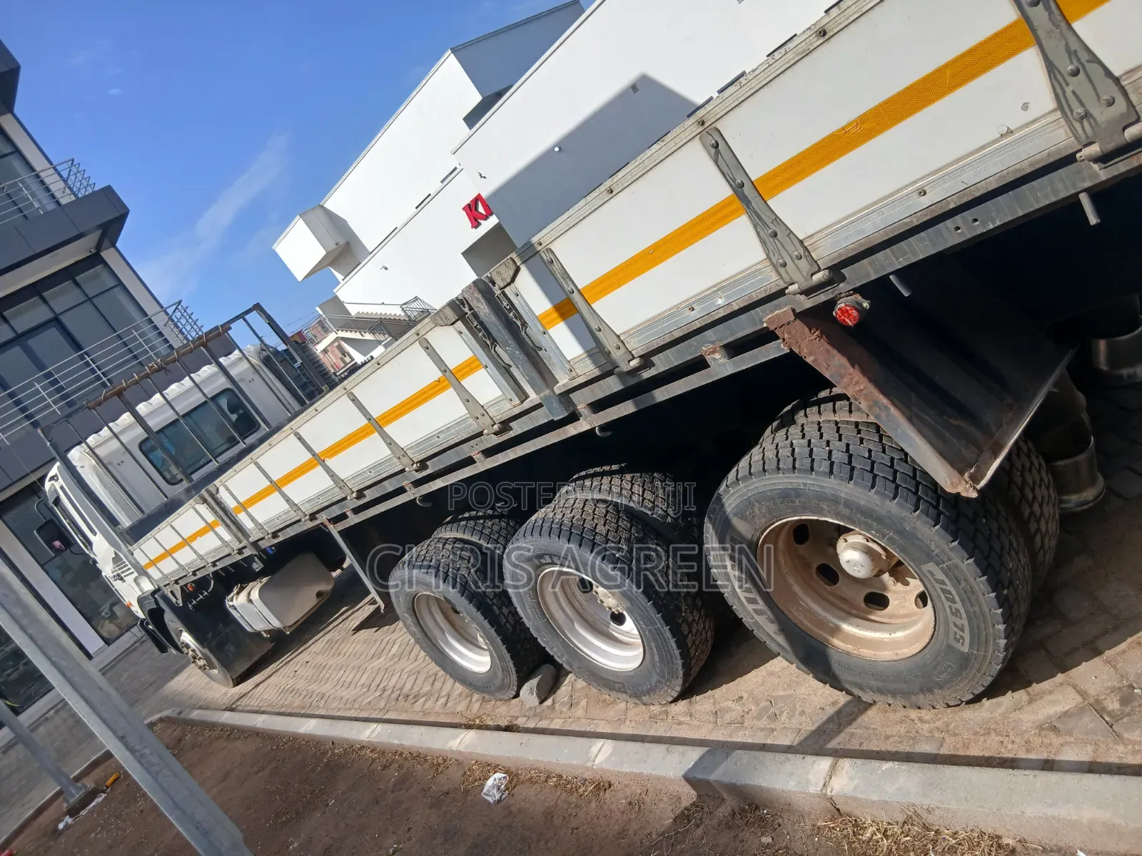 Hyundai Gold 9.50 Ton Double Axle