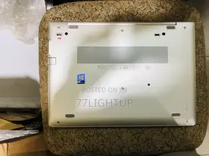 Laptop HP EliteBook 840 G5 8GB Intel Core i7 SSD 256GB