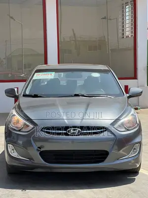 Hyundai Accent SE Sedan 2017 Silver