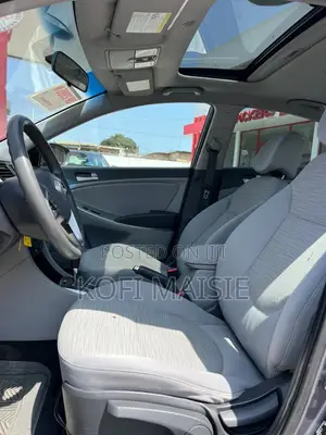 Hyundai Accent SE Sedan 2017 Silver