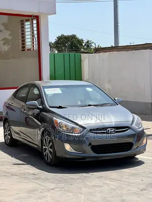 Hyundai Accent SE Sedan 2017 Silver