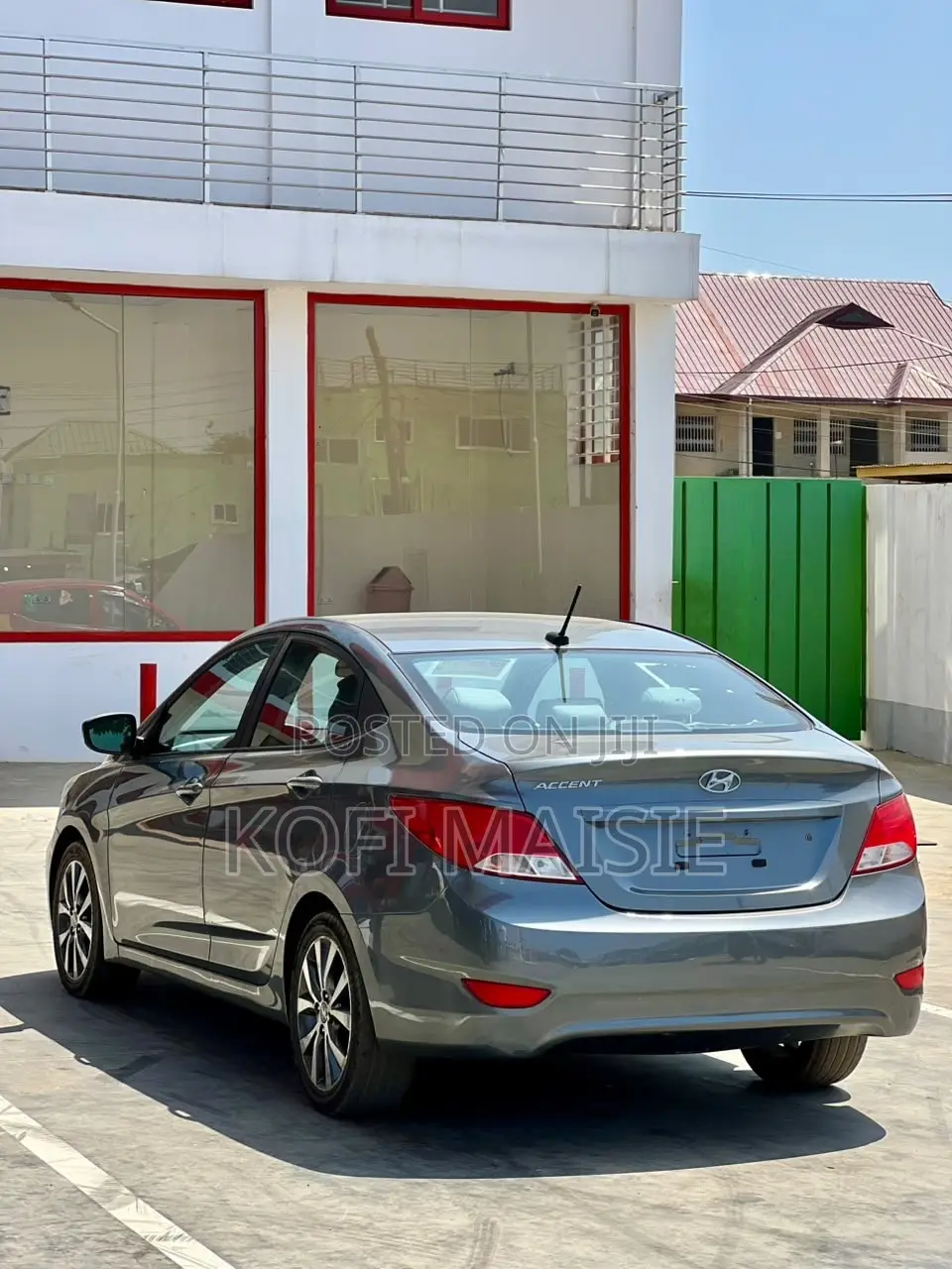 Hyundai Accent SE Sedan 2017 Silver