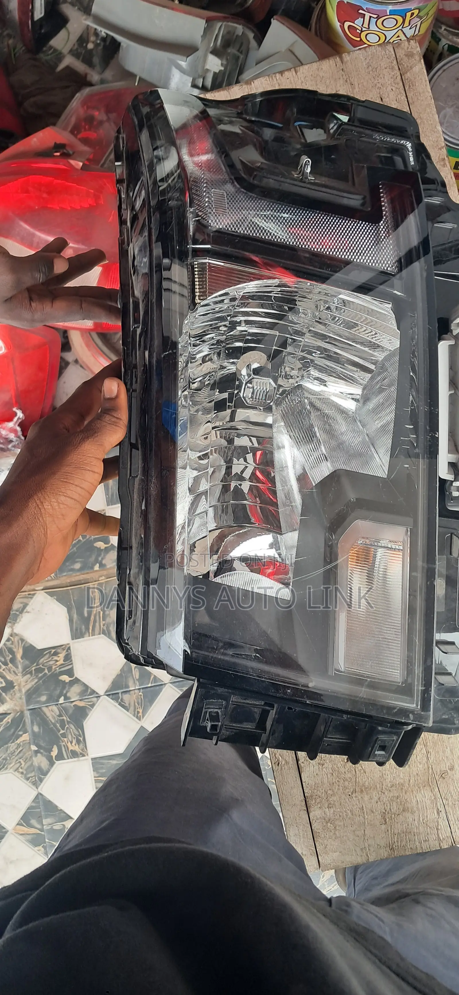 Nissan Navara Frontier 2022 2023 Headlight