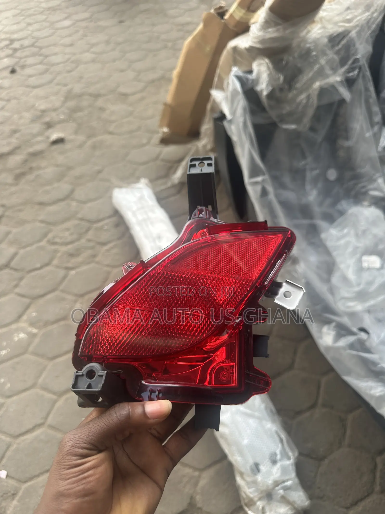Toyota Highlander 2020 2021 2022 2023 2024 Rear Back Bumper Reflector