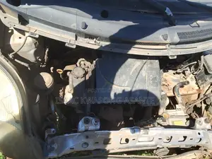 Toyota Vitz 1.0 FWD 3dr 2010 Gray