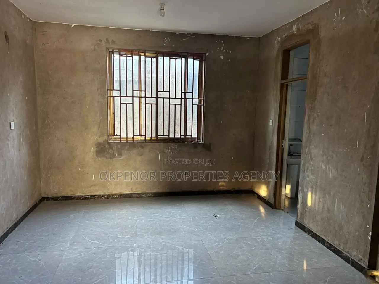 Warehouse for Sale at East Airport