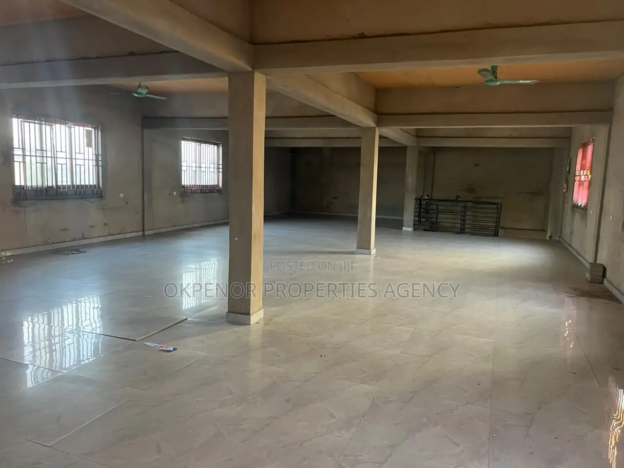 Warehouse for Sale at East Airport