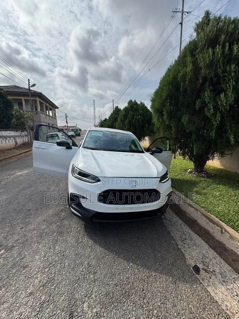 Honda HR-V 2023 White