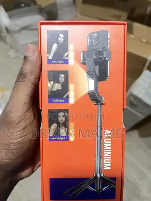 Q31 Smart Gimbal Stabilizer and Selfie Stick Quadrapod