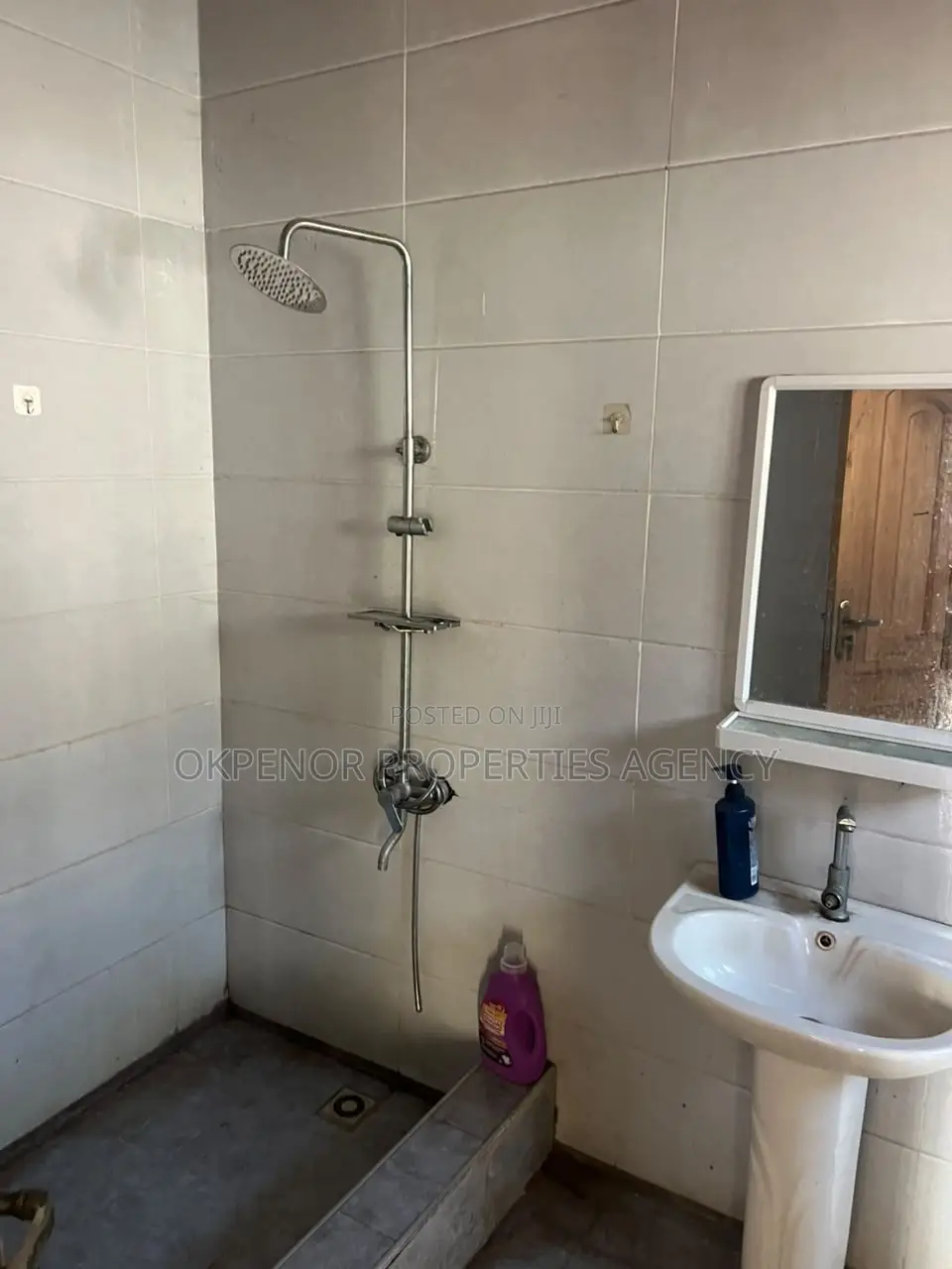 4bdrm House in East Airport, Manet Junction for sale
