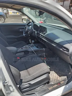 Honda HR-V 2023 White