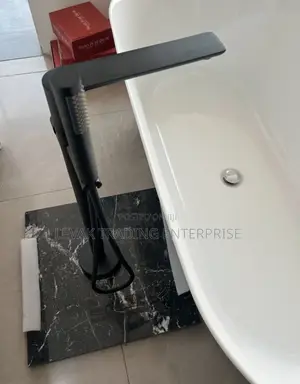 Black Bathtub - Free Standing Tub