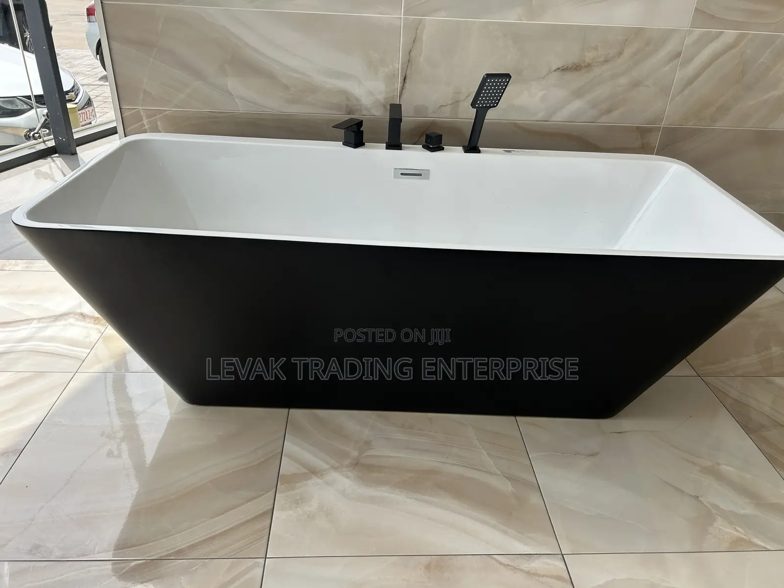 Black Bathtub - Free Standing Tub