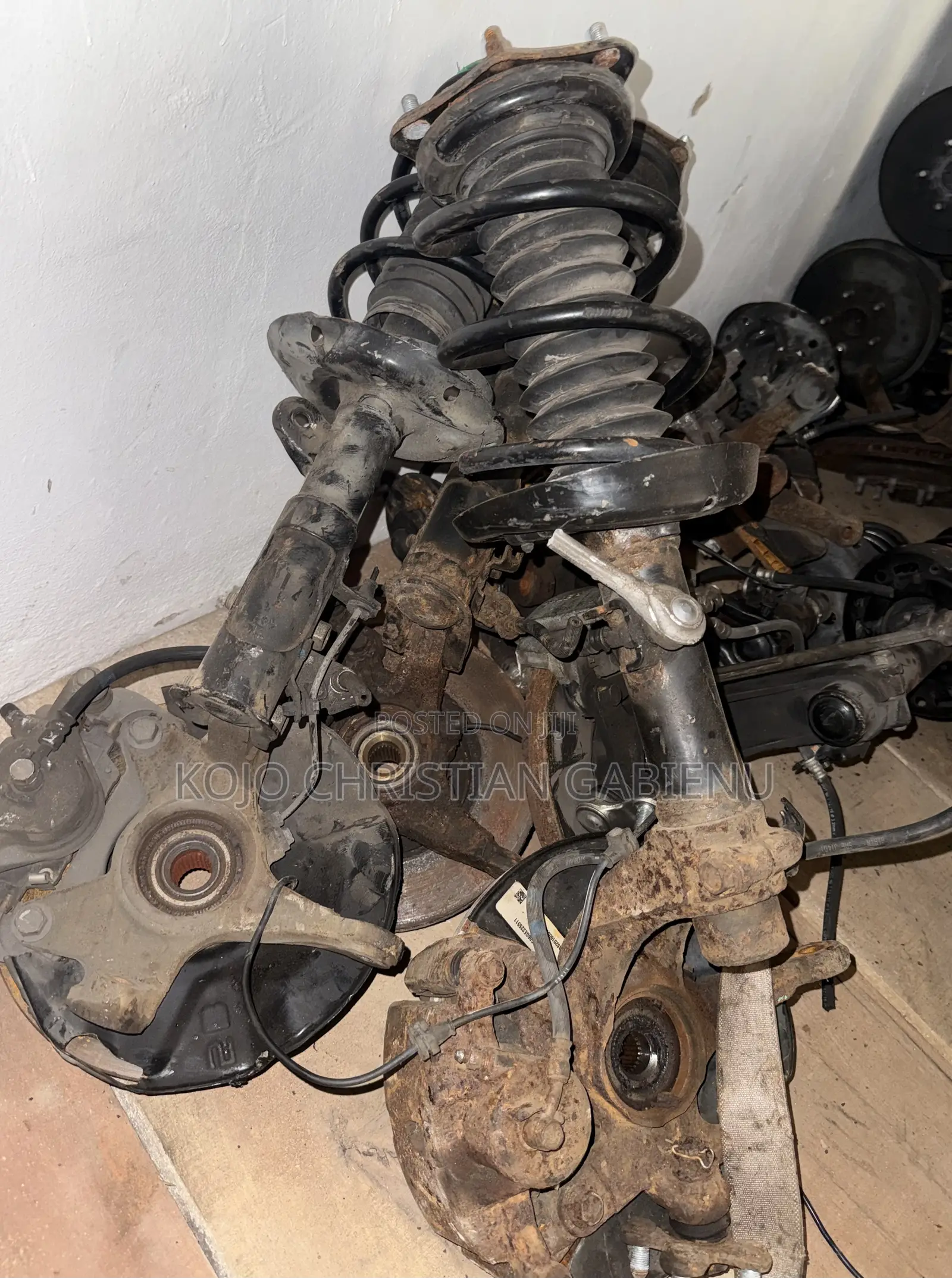 Dealers in All of Japan Back (Axel, Hubs & Shocks) From Shocks
