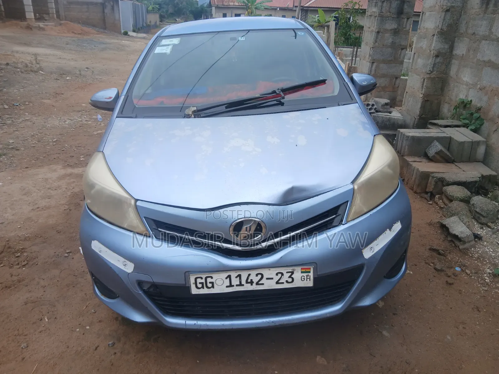 Toyota Vitz 1.3 AWD 5dr 2013 Blue