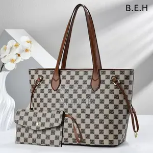 Shoulder Bags