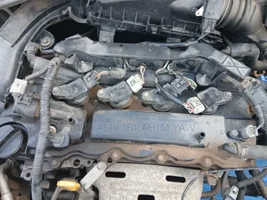 Toyota Vitz 1.3 AWD 5dr 2013 Blue