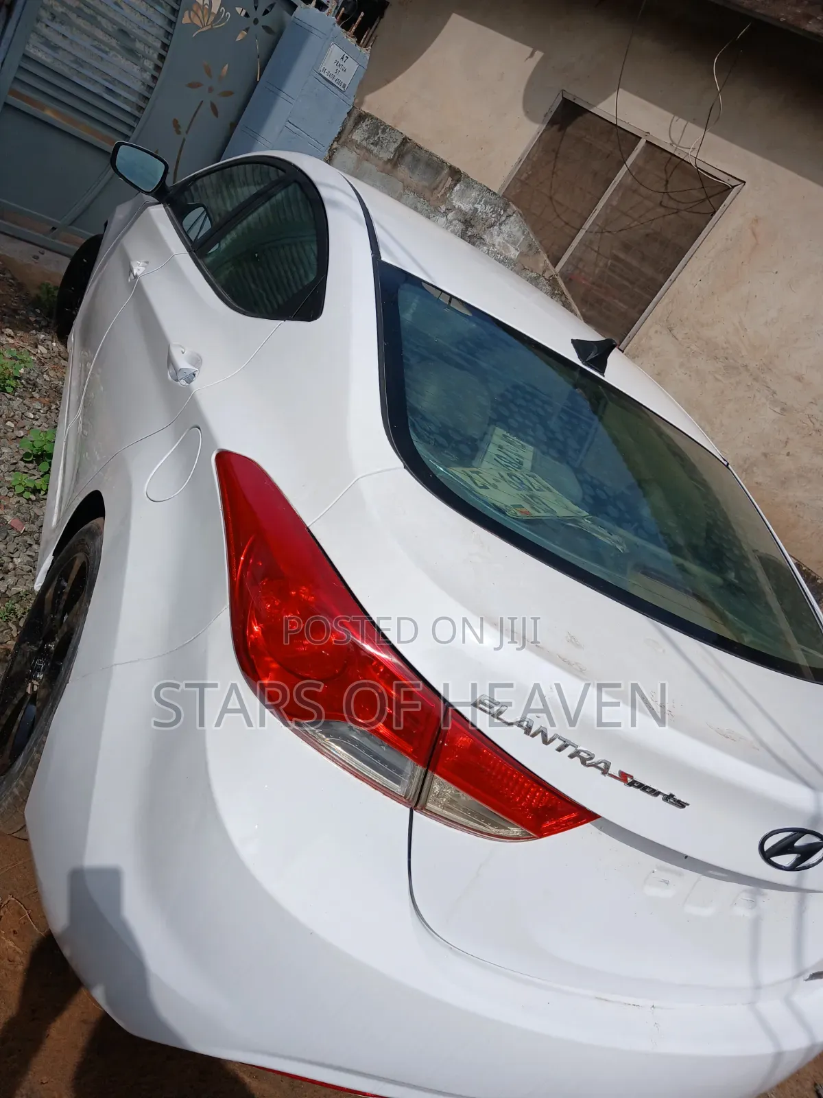 Hyundai Elantra 2015 White