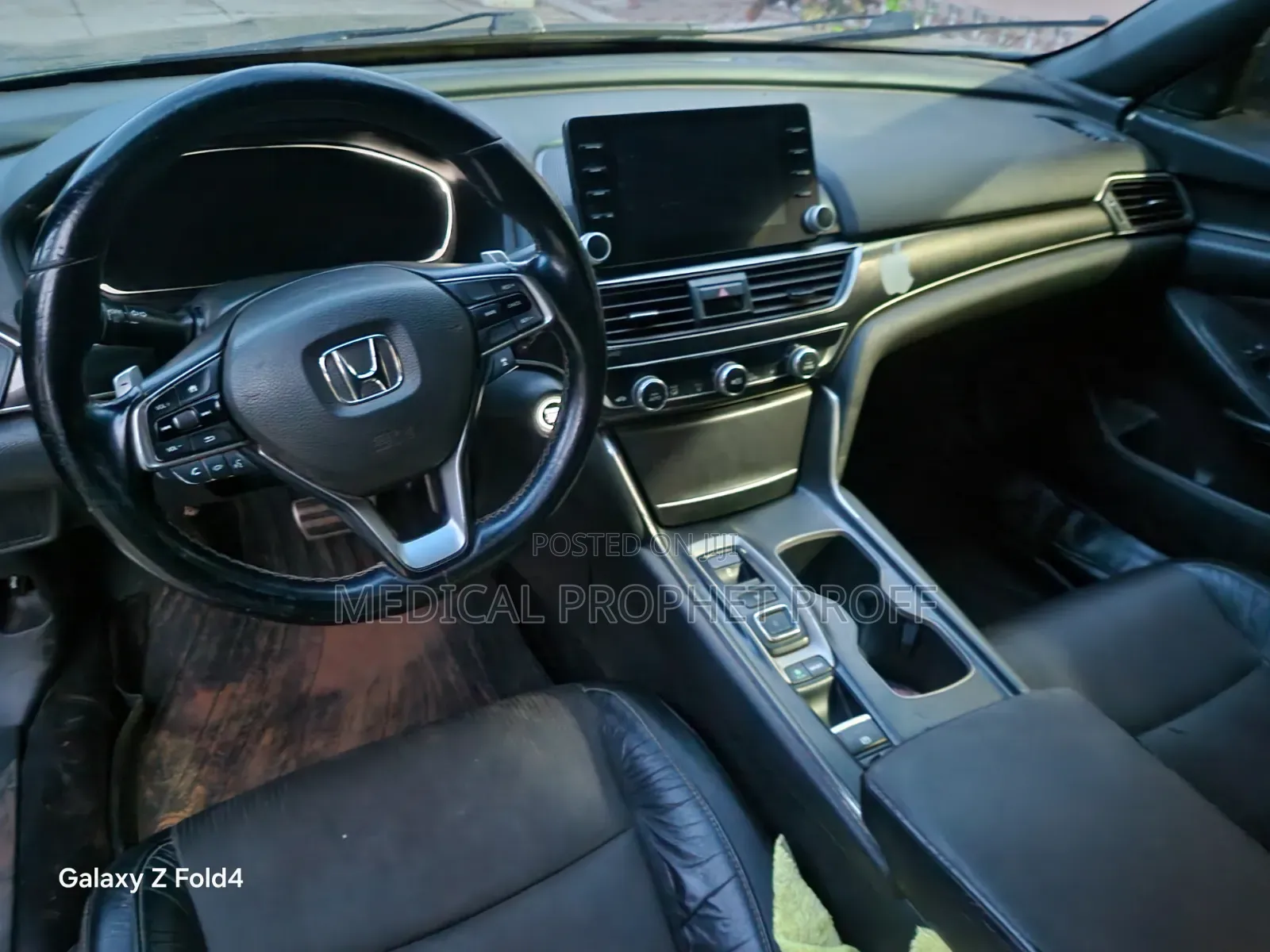 Honda Accord EX-L (2.0L 4cyl Turbo 10A) 2019 Green