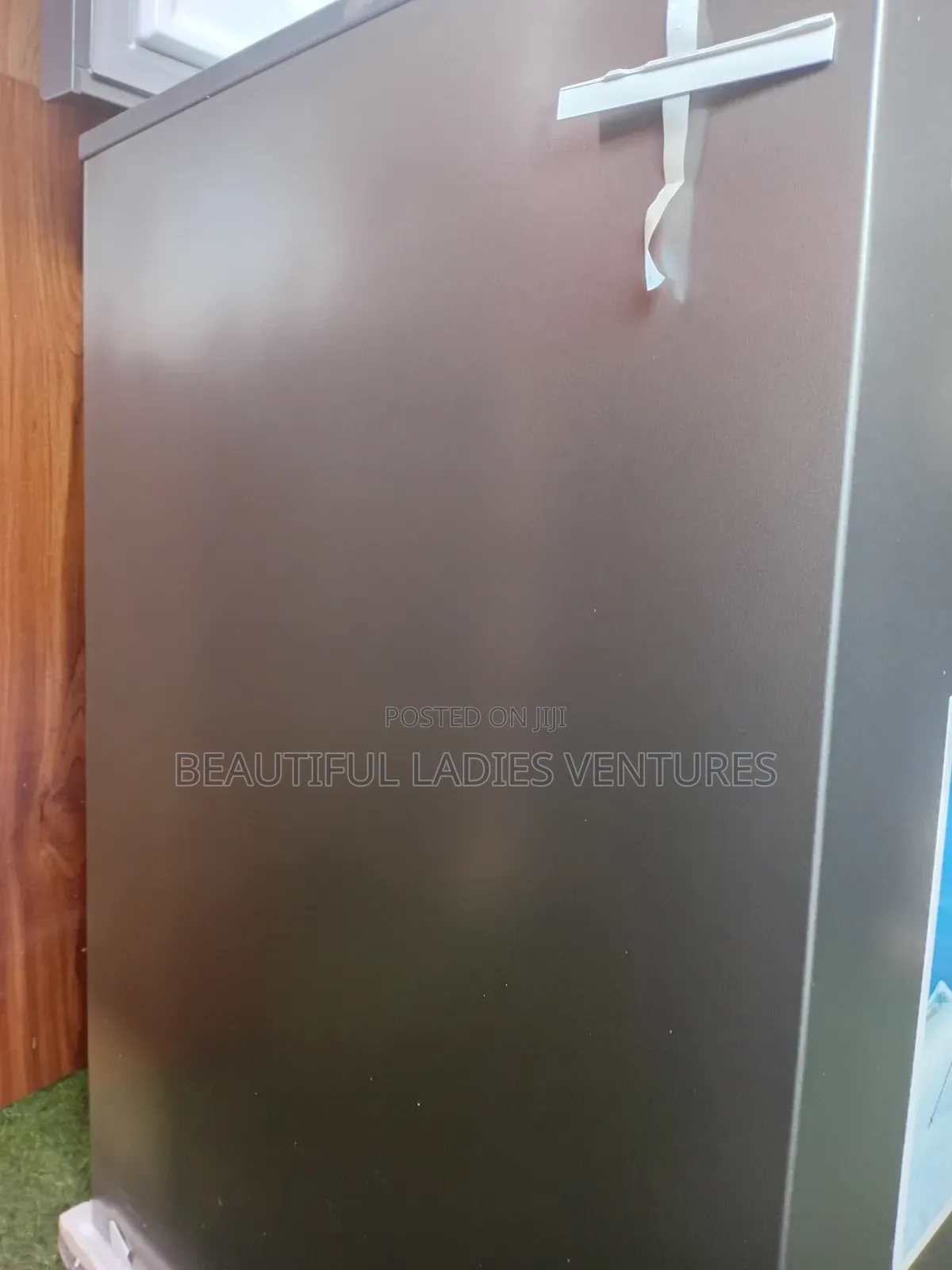 Premium Chest Freezer Asano Fast Freezing 144L