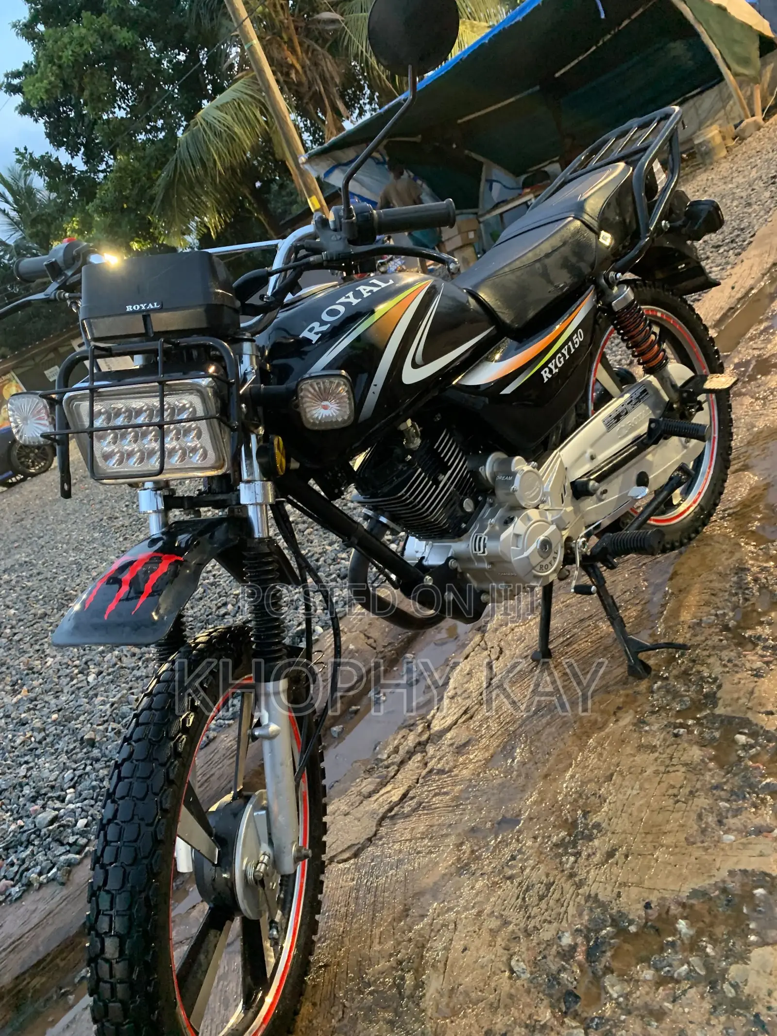 Royal Motorcycle 2026 Black