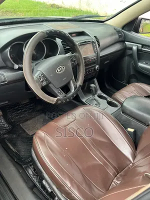 Kia Sorento 2011 Black