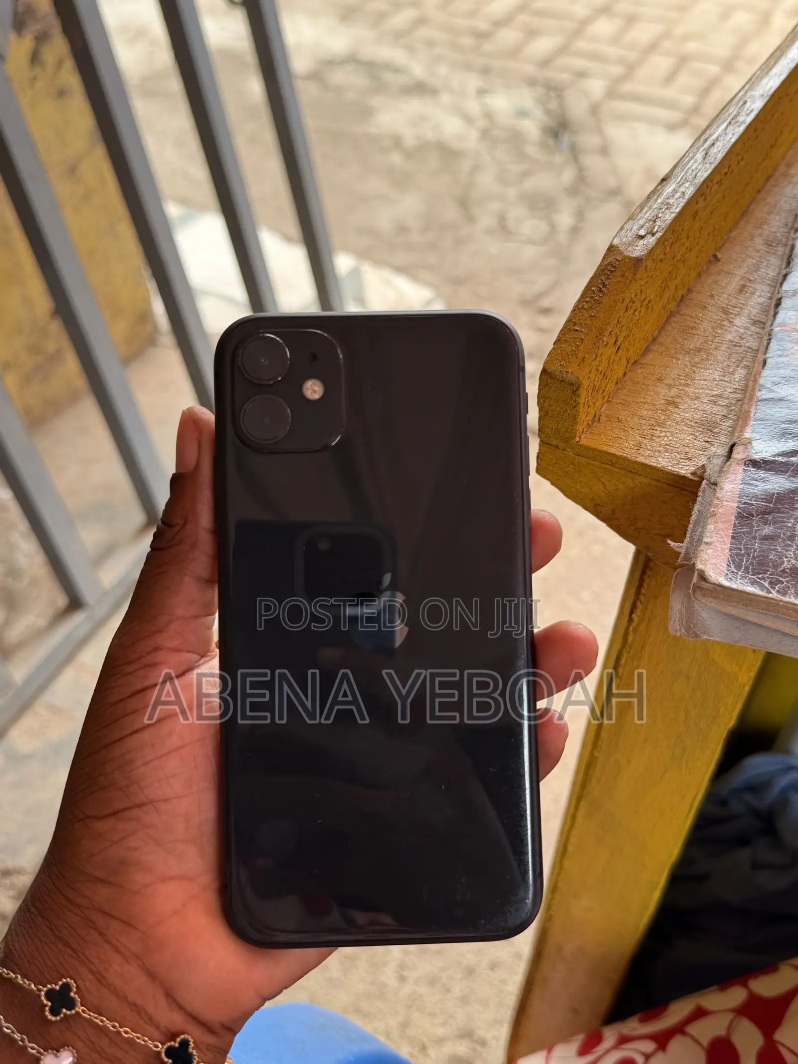 Apple iPhone 11 64 GB Black