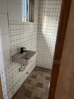 Studio Apartment in Single Room Self, Weija for rent