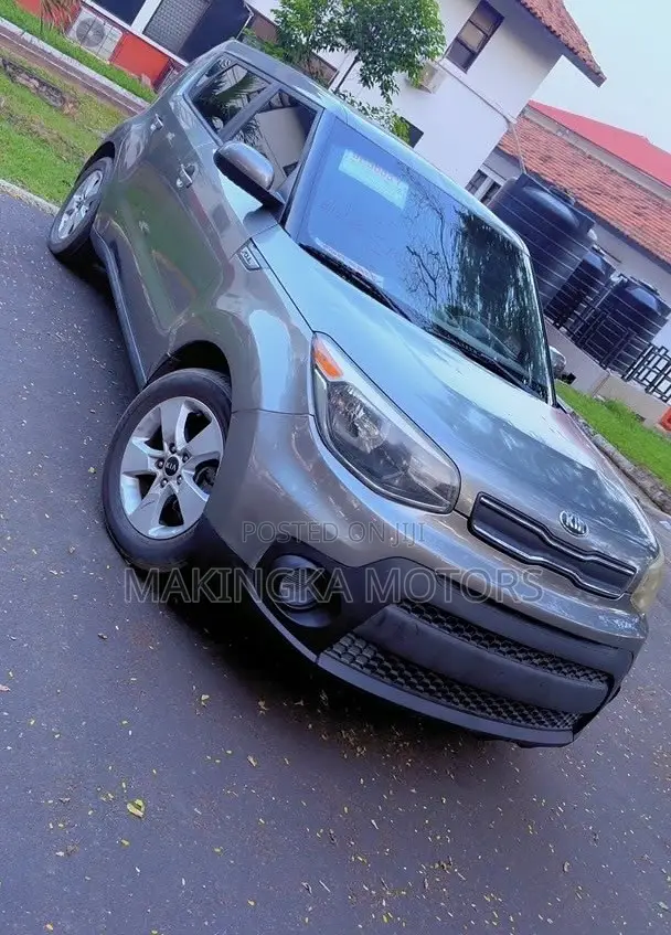 Kia Soul Base Hatchback 2019 Gray
