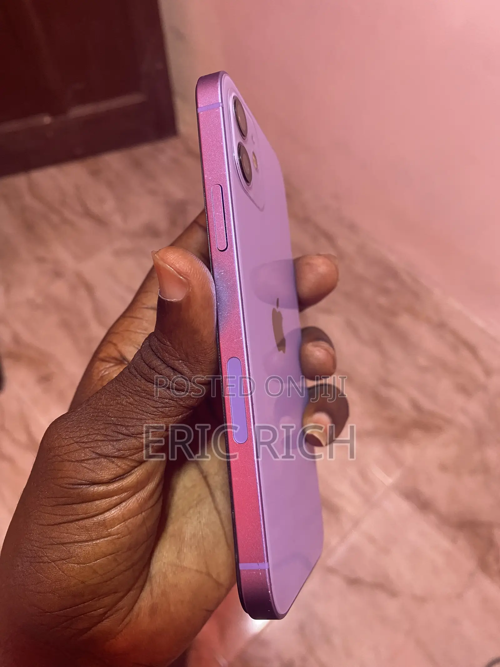 Apple iPhone 11 64 GB Purple