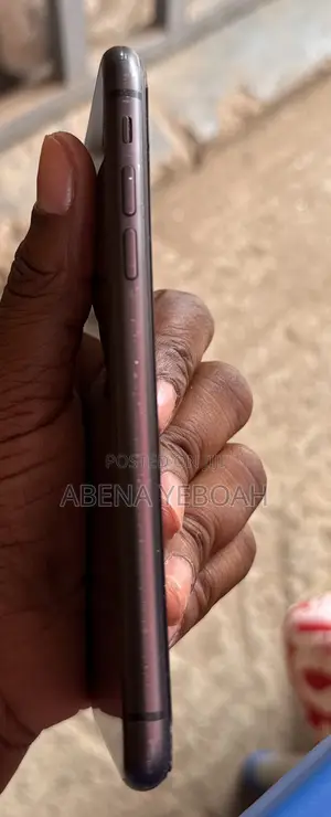 Apple iPhone 11 64 GB Black