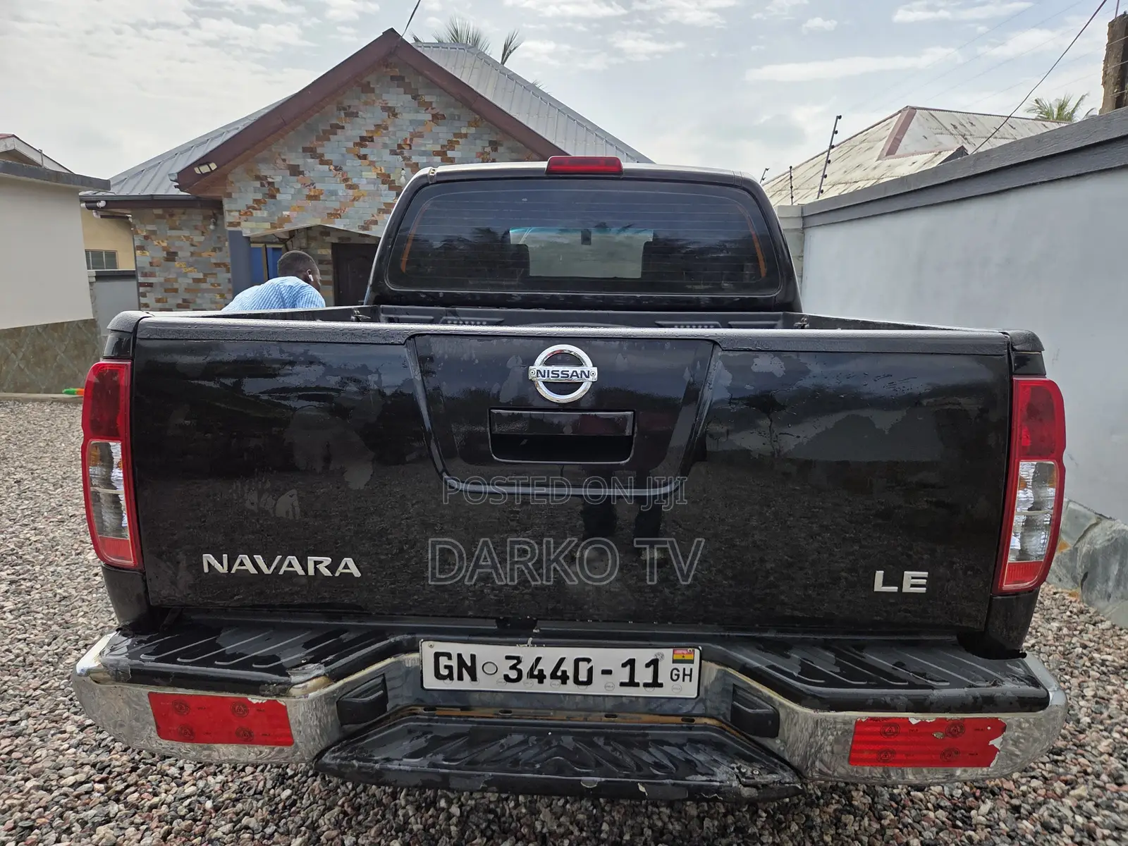 Nissan Navara 2011 Black