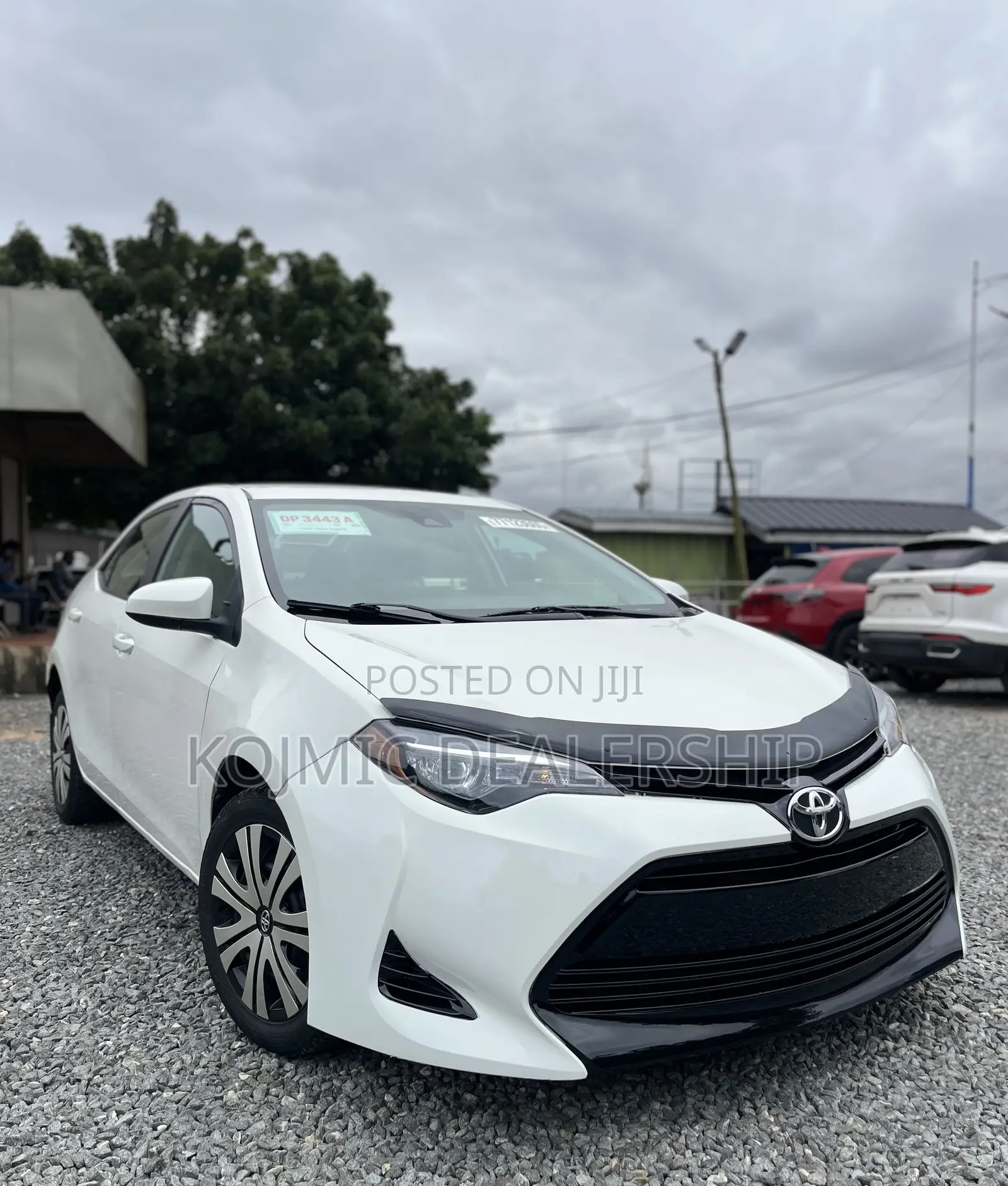Toyota Corolla 2018 White