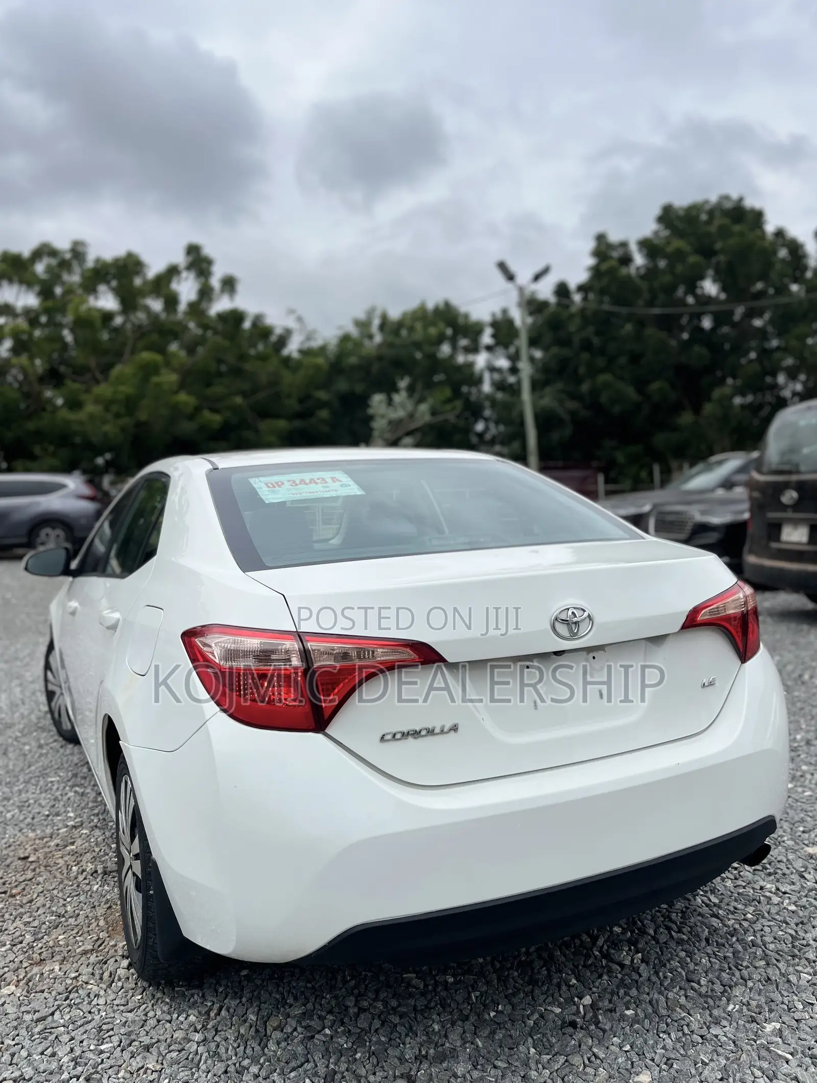 Toyota Corolla 2018 White