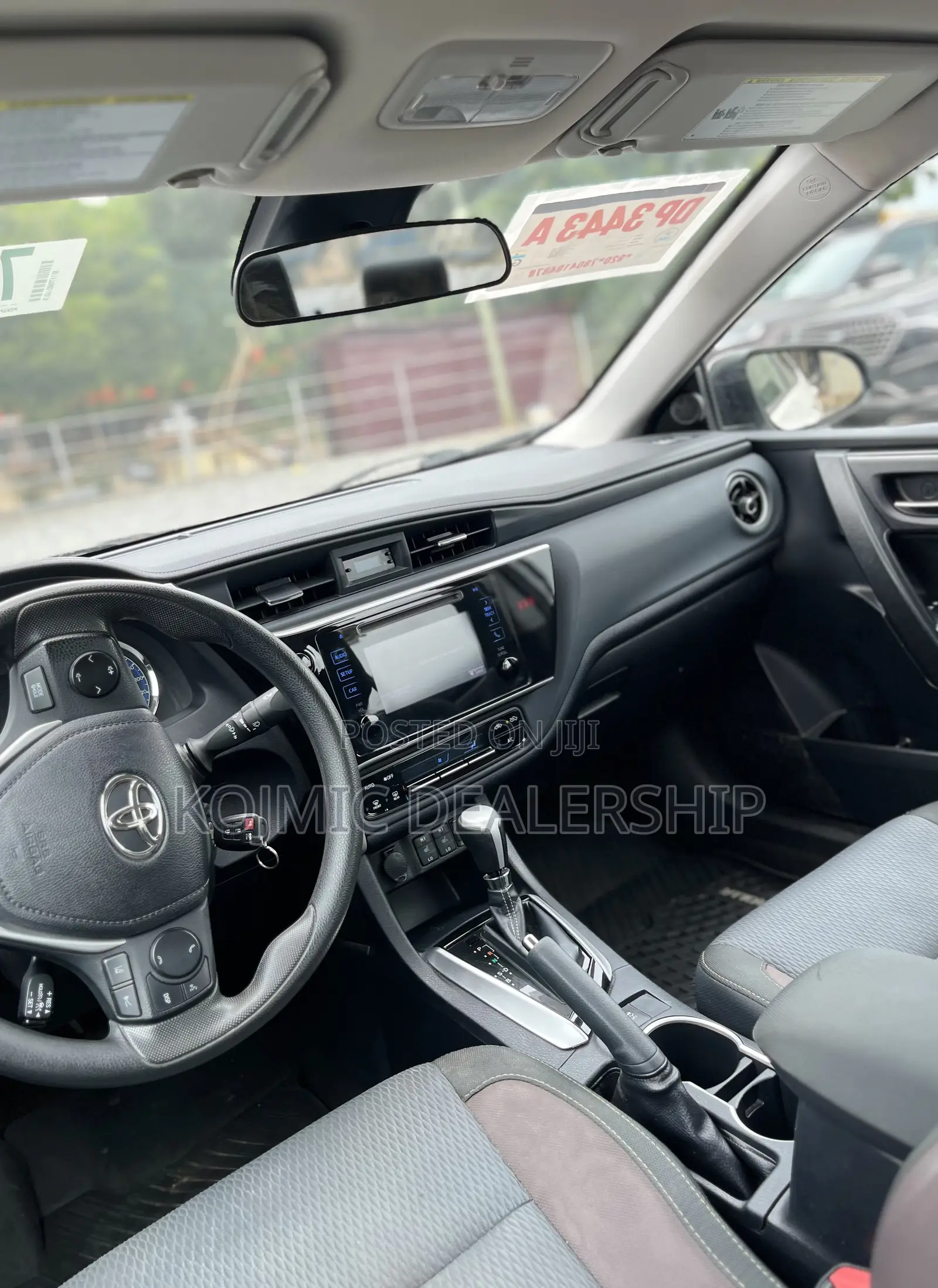 Toyota Corolla 2018 White