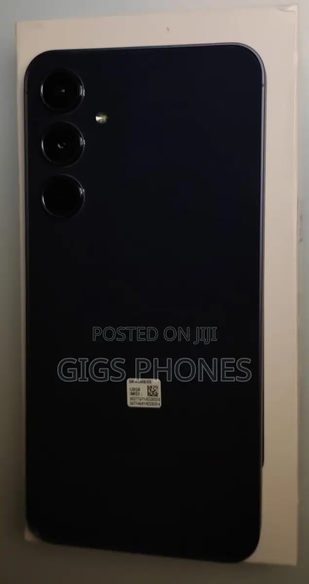 New Samsung Galaxy A55 256 GB