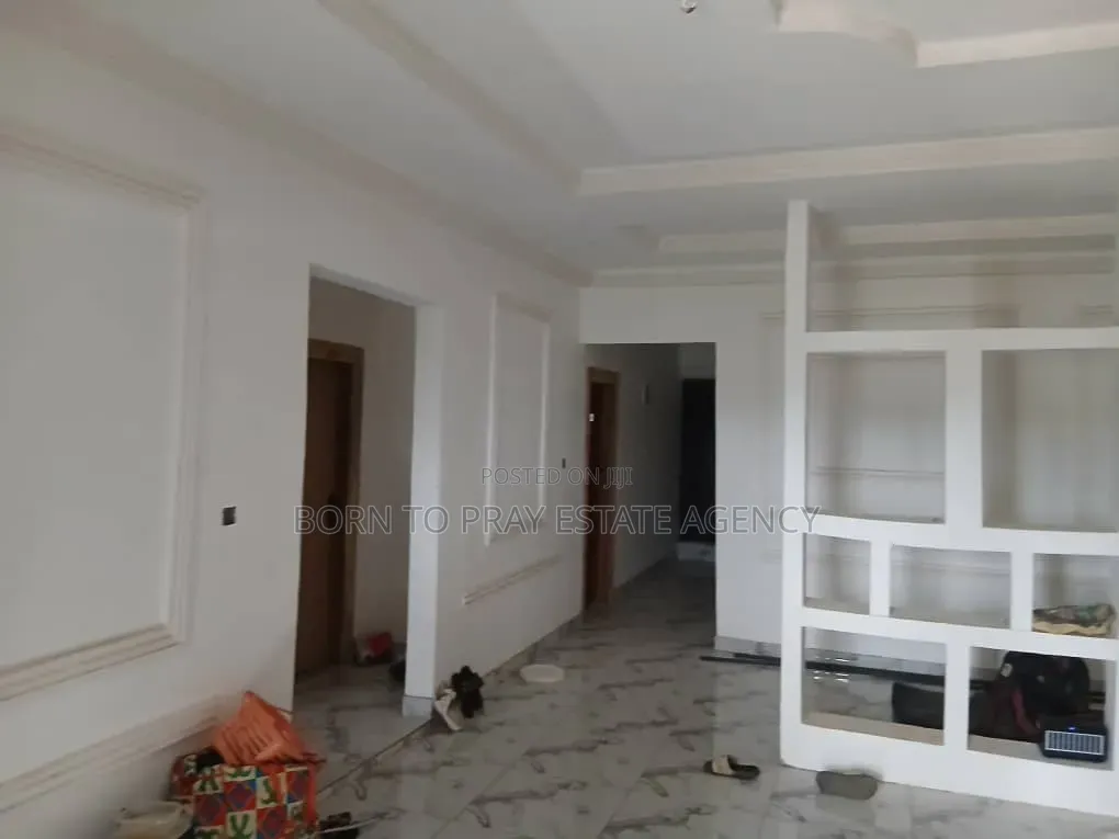 Furnished 5bdrm House in Born To Pray Estate, Ejisu-Juaben Municipal