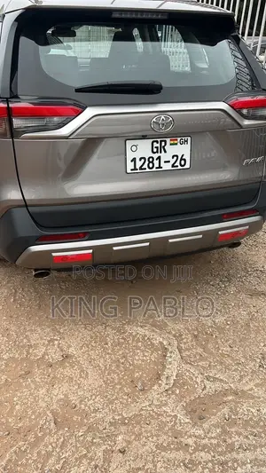 Neat Toyota RAV 4 for Rent