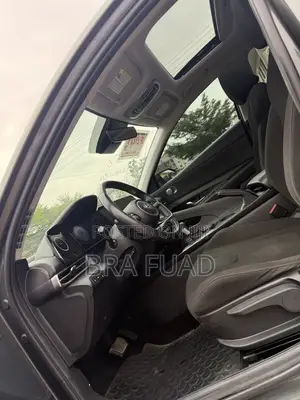 Hyundai Elantra 2023 Gray