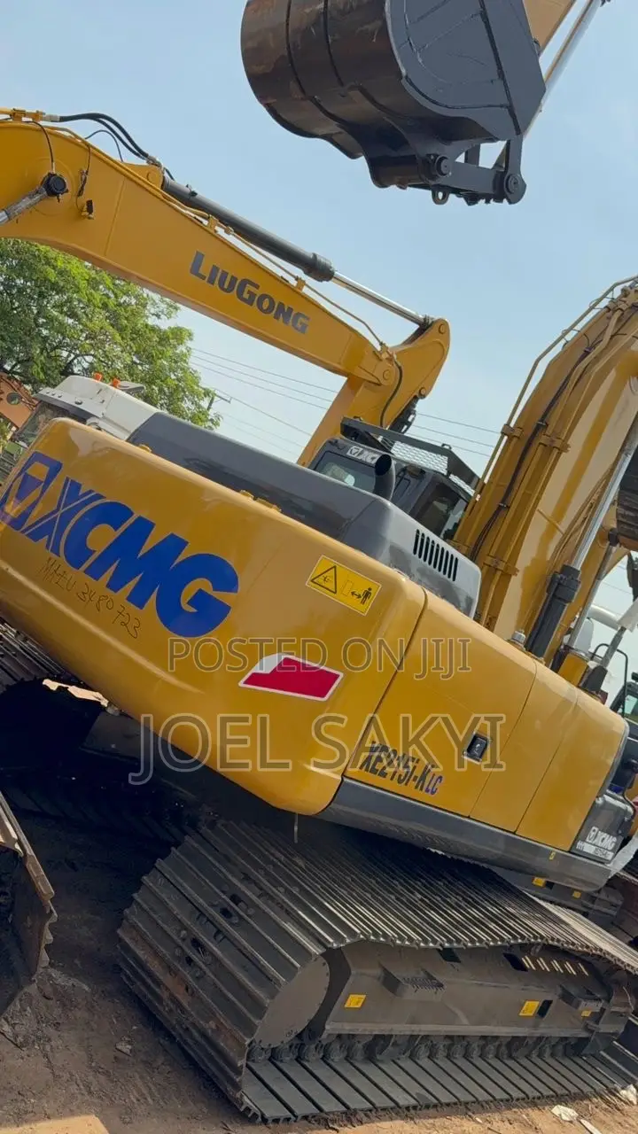 XCMG 215 Excavator for Sale!