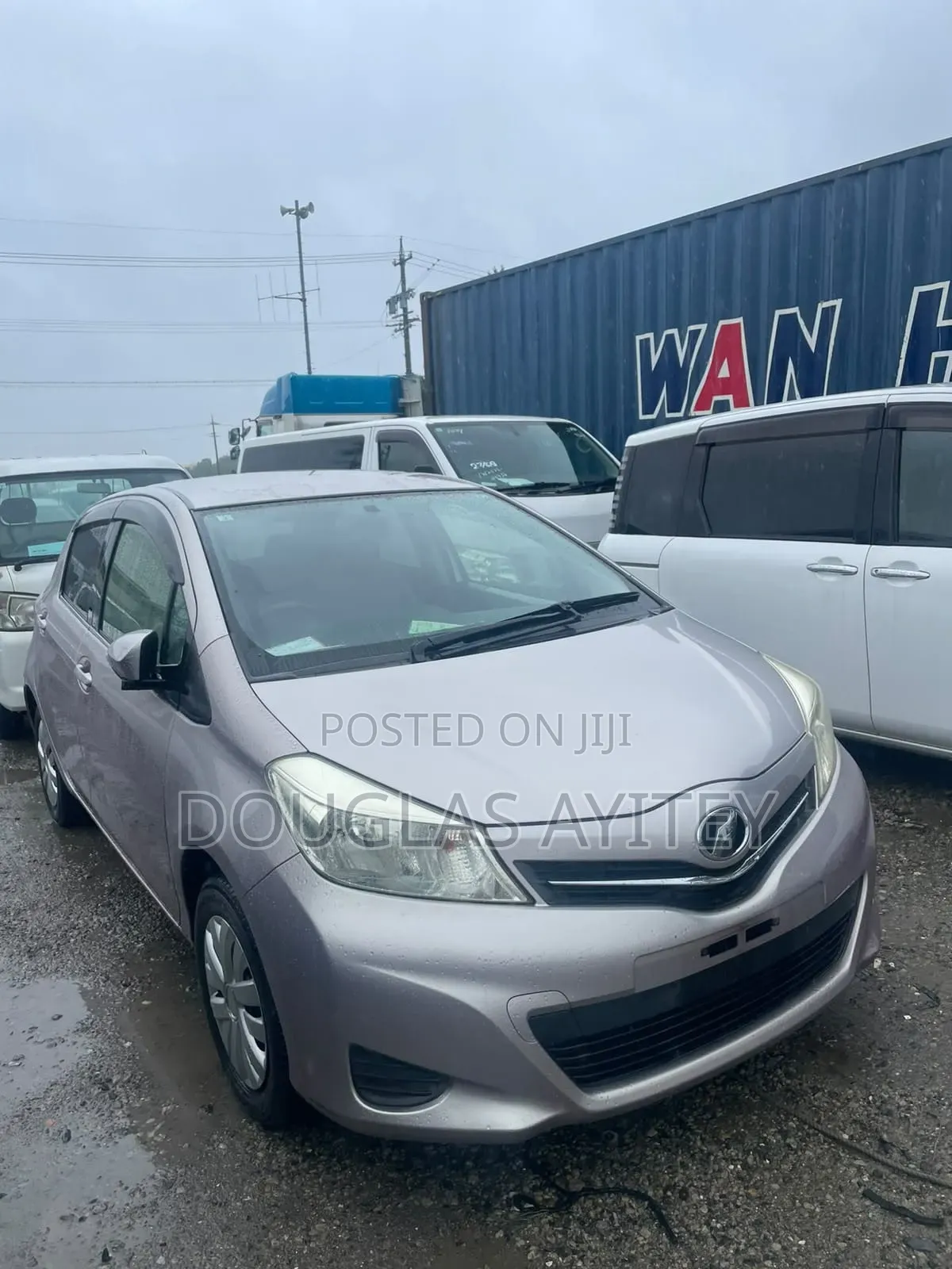 Toyota Vitz 2012 Gray