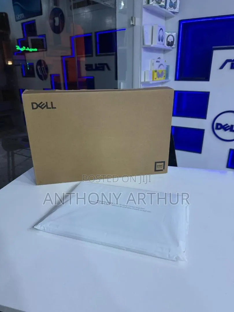 New Laptop Dell 16 Premium 16GB Intel Core i7 SSD 1T