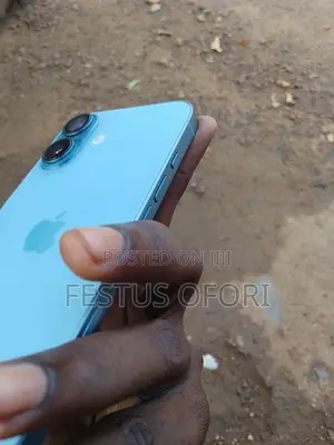 Apple iPhone 16 128 GB Green