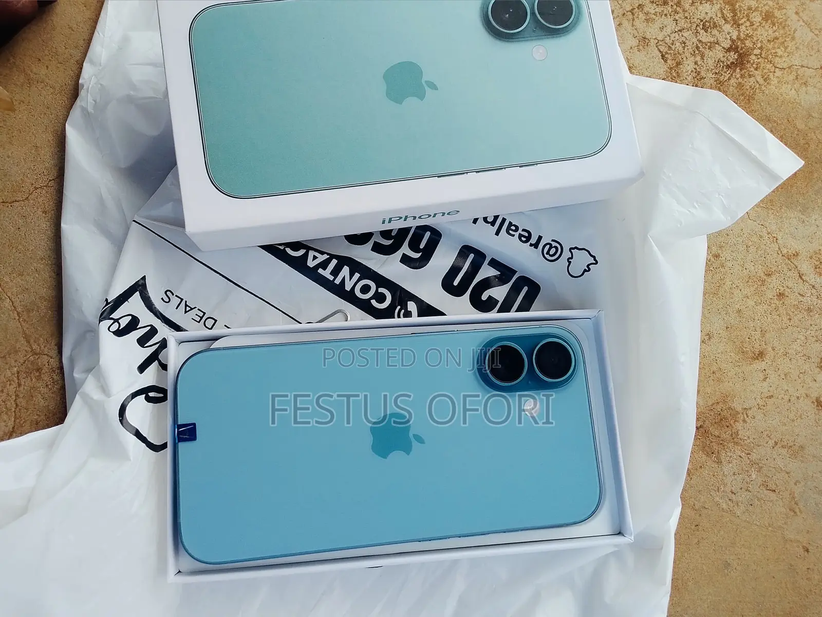 Apple iPhone 16 128 GB Green