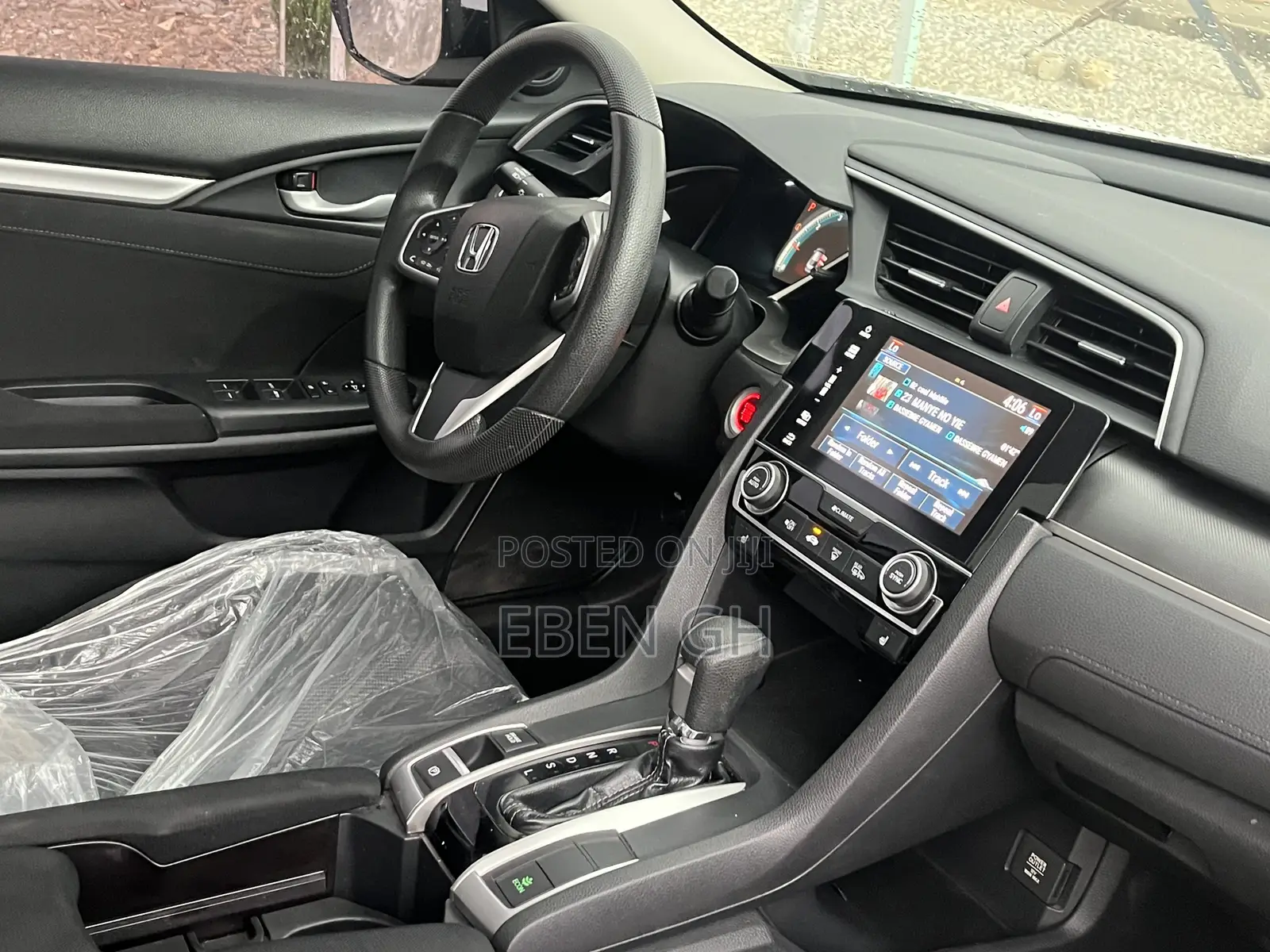 Honda Civic EX 4dr Sedan (2.0L 4cyl) 2017 White