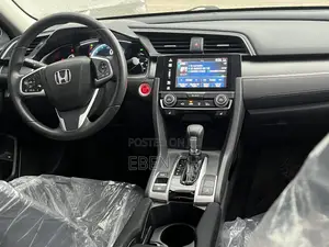 Honda Civic EX 4dr Sedan (2.0L 4cyl) 2017 White